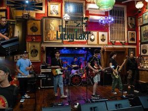 Ngeband Kumpul Keluarga Ala Al, El, dan Dul Ngeband Kumpul Keluarga Ala Al, El, dan Dul
