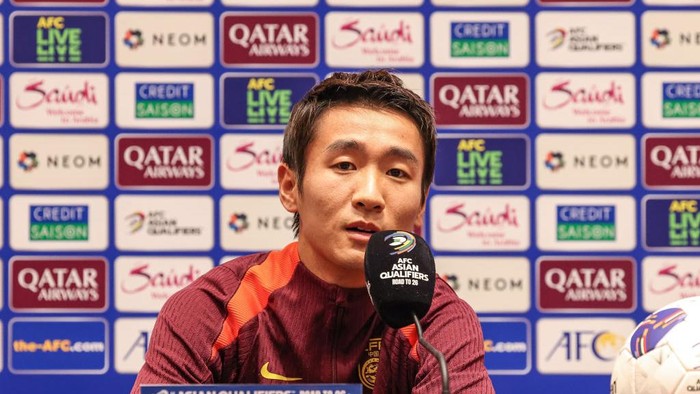 QINGDAO, CHINA - OCTOBER 14: Wei Shihao of Team China attends a press conference ahead of the 2026 FIFA World Cup Qualifier fourth round Group C match between China and Indonesia on October 14, 2024 in Qingdao, Shandong Province of China. (Photo by VCG/VCG via Getty Images)