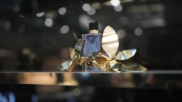 YSL Libre Flowers & Flames