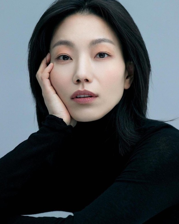 Aktris Kim Shin Rock/Foto: Instagram @kimshinrock