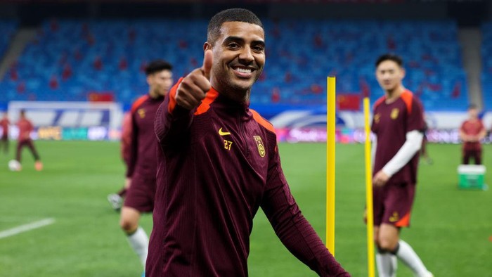 QINGDAO, CHINA - OCTOBER 14: Alan Carvalho of Team China attends a training session ahead of the 2026 FIFA World Cup Qualifier fourth round Group C match between China and Indonesia on October 14, 2024 in Qingdao, Shandong Province of China. (Photo by Wu Zhizhao/VCG via Getty Images)