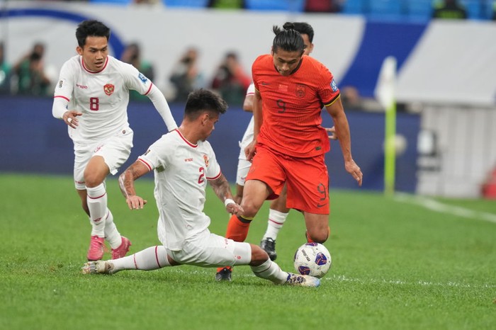 China vs Indonesia berlangsung di Qingdao Youth Football Stadium, Selasa (15/10) sejak pukul 19.00 WIB. Pertandingan ini adalah lanjutan matchday keempat Grup C ronde ketiga Kualifikasi Piala Dunia 2026 Zona Asia.