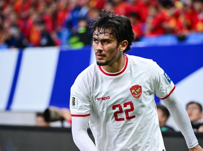 QINGDAO, CHINA - OCTOBER 15, 2024 - Photo taken on Oct 15, 2024 shows Chinese soccer players during their match against Indonesia at home in the 4th round of World Qualifiers Asian Zone in Qingdao, Shandong province, China. (Photo credit should read CFOTO/Future Publishing via Getty Images)
