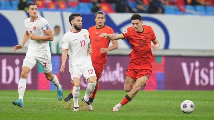 China vs Indonesia berlangsung di Qingdao Youth Football Stadium, Selasa (15/10) sejak pukul 19.00 WIB. Pertandingan ini adalah lanjutan matchday keempat Grup C ronde ketiga Kualifikasi Piala Dunia 2026 Zona Asia.