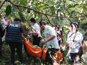 Kesaksian Petani Karet Temukan Mayat Mr. X di PALI, Ada Jeriken Dekat Korban Kesaksian Petani Karet Temukan Mayat Mr. X di PALI, Ada Jeriken Dekat Korban