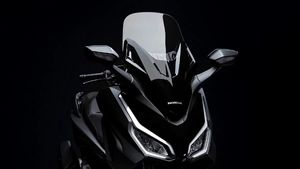 Tampang Honda Forza 125 Baru: Bodi Bongsor ala Moge, Bisa Konek ke HP