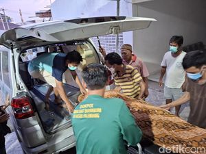 Samidi Ditemukan Tewas dengan Tangan Terikat di Rumah, Polisi Masih Selidiki Samidi Ditemukan Tewas dengan Tangan Terikat di Rumah, Polisi Masih Selidiki