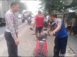 Seorang Kakek Tewas Tertabrak Truk Usai Jatuh dari Sepeda Listrik