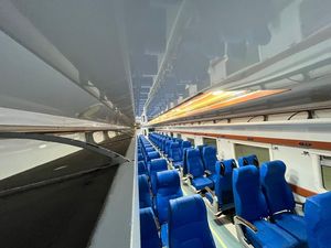 Pengumuman! KA Brantas dan KA Dharmawangsa Pakai Kereta Ekonomi New Generation Pengumuman! KA Brantas dan KA Dharmawangsa Pakai Kereta Ekonomi New Generation