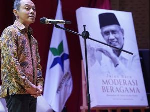 Wamen Fajar Tekankan Kerjasama Pemda-Pusat soal Desentralisasi Pendidikan Wamen Fajar Tekankan Kerjasama Pemda-Pusat soal Desentralisasi Pendidikan