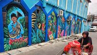 Mural Budaya Betawi Mejeng di Condet Jaktim