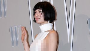 7 Gaya Nana After School Pakai Gaun Seksi, Ekspos Side Boob dan Punggung