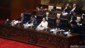 Paripurna Setujui Komisi DPR Bertambah Jadi 13
