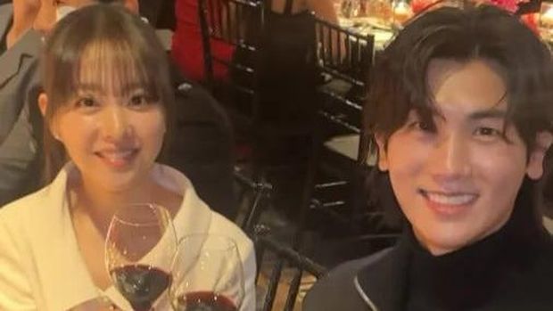 Park Bo Young dan Park Hyung Sik Diduga Pacaran