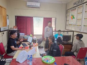Gali Tanah Curi Kabel Telkom, 2 Warga Brebes Ditangkap di Banyumas Gali Tanah Curi Kabel Telkom, 2 Warga Brebes Ditangkap di Banyumas
