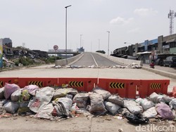 Flyover Ciroyom Beroperasi Akhir Oktober 2024!