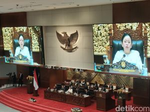 DPR Gelar Paripurna Penetapan AKD-Komisi, 364 Anggota Dewan Hadir