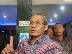 Alexander Marwata Ngaku Sempat Bahas Foto Pesawat Saat Bertemu Eko Darmanto