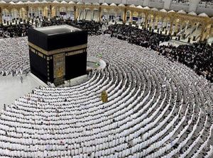 Manfaat Program Haji & Umrah bagi Kesejahteraan dan Keharmonisan Karyawan