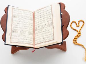 Bacaan Lengkap Surah Al-Jatsiyah dan Isi Kandungannya Bacaan Lengkap Surah Al-Jatsiyah dan Isi Kandungannya