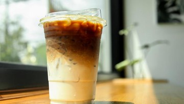 Tips Aman Cut Off Gula, Masih Boleh Kok 'Cheating' Kopi Less Sugar