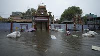 India Terendam Banjir, Sekolah-Kantor Ditutup