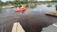Penampakan Jembatan Putus Akibat Banjir di Nagan Raya Aceh