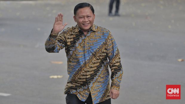 Laksamana Madya TNI (Purn) Didit Herdiawan Ashaf setibanya di kediaman Presiden Terpilih Prabowo Subianto di Jalan Kertanegara, Jakarta Selatan, Selasa (15/10/2024).