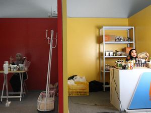 Pelaku UMKM Malang Manfaatkan Bilik Live Streaming untuk Jualan