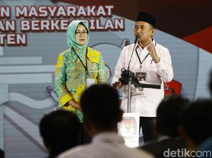 Video Momen Ade Sumardi Koreksi Omongan Dimyati soal HPK Video Momen Ade Sumardi Koreksi Omongan Dimyati soal HPK