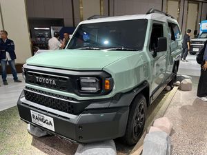 SUV Konsep Toyota Hilux Rangga Bareng New Armada Mulai Dijual 2025, Harganya? SUV Konsep Toyota Hilux Rangga Bareng New Armada Mulai Dijual 2025, Harganya?
