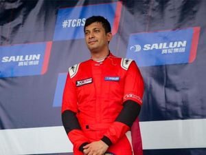 Umar Abdullah Wakili Indonesia di FIA Motorsport Games 2024 Umar Abdullah Wakili Indonesia di FIA Motorsport Games 2024