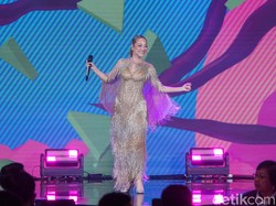 BCL Ajak Tamu detikcom Awards 2024 Nyanyi Bersama