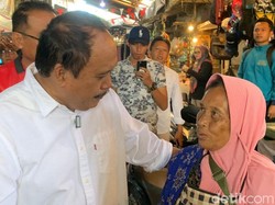 Kunjungi Pasar Panumbangan Ciamis, Jeje Janjikan Revitalisasi