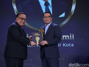 Ridwan Kamil Raih detikcom Awards 2024 Tokoh Arsitektur Kota