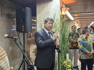 Hashim Ungkap Pesan Prabowo ke RK Jika Menang Pilgub DKI: Utamakan Perumahan