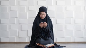 Agar Rezeki Mengalir Setiap Hari, Yuk Amalkan Doa Ini