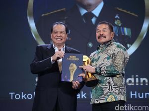 Jaksa Agung Dinobatkan sebagai Tokoh Penegak Hukum Humanis