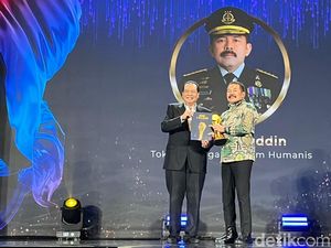 Jaksa Agung Raih Tokoh Penegak Hukum Humanis: Persembahan untuk Korps Adhyaksa