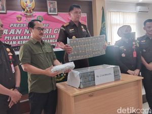 Kasus Kredit Fiktif Diusut, Pegawai Bank Kembalikan Uang Rp 2,1 M Kasus Kredit Fiktif Diusut, Pegawai Bank Kembalikan Uang Rp 2,1 M