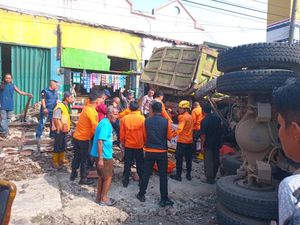 Horornya Kecelakaan Beruntun yang Tewaskan 2 Orang di Subang