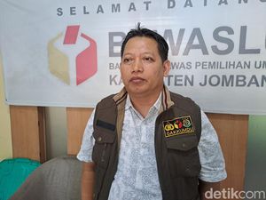 Bawaslu Jombang Setop Dugaan Politik Uang Petahana, Pelapor Wadul DKPP Bawaslu Jombang Setop Dugaan Politik Uang Petahana, Pelapor Wadul DKPP