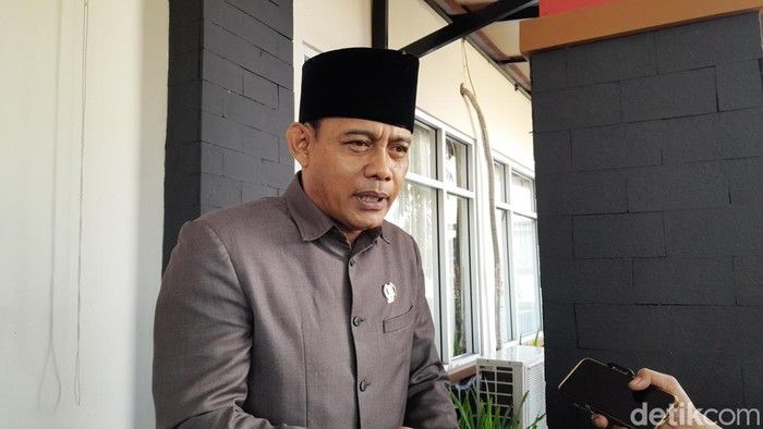 Ketua DPRD Pangandaran Asep Noordin Ketua DPRD Pangandaran Asep Noordin