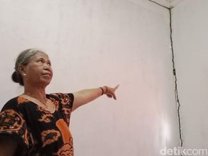 Rumah Warga di Desa Beber Cirebon Rusak Akibat Pergeseran Tanah