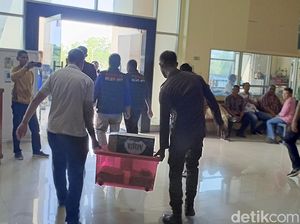Jaksa Obok-obok Kantor Gubernur dan PUPR NTT Terkait Korupsi Irigasi Wae Ces Jaksa Obok-obok Kantor Gubernur dan PUPR NTT Terkait Korupsi Irigasi Wae Ces