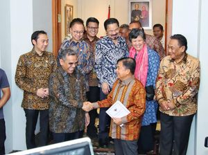 Momen Pimpinan MPR Undang JK ke Pelantikan Prabowo-Gibran