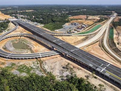 Potret Jalan Tol Trans Sumatera Ruas Baleno Resmi Beroperasi