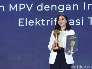 Nissan Raih detikcom Awards untuk High MPV Teknologi Elektrifikasi Terdepan
