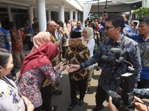 Potret Wapres Maruf Amin Hadiri Perpisahan dengan Jajaran Setwapres