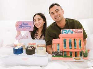 Intip Kado Anniversary Mewah Dari Raffi Untuk Nagita, Harganya Setara Rumah Intip Kado Anniversary Mewah Dari Raffi Untuk Nagita, Harganya Setara Rumah